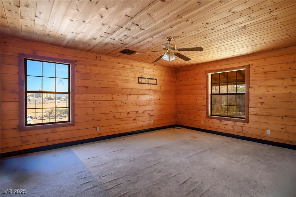 3900 Landberg, Las Vegas, NV 89141