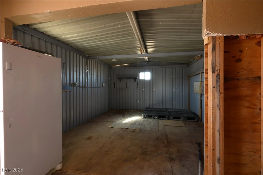 3900 Landberg, Las Vegas, NV 89141