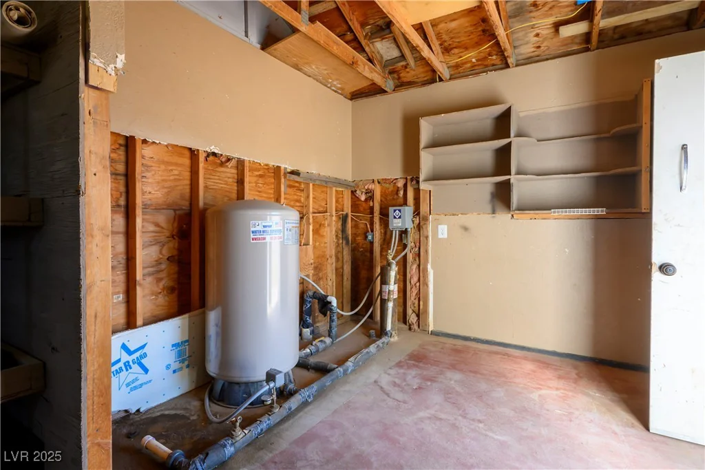 3900 Landberg, Las Vegas, NV 89141