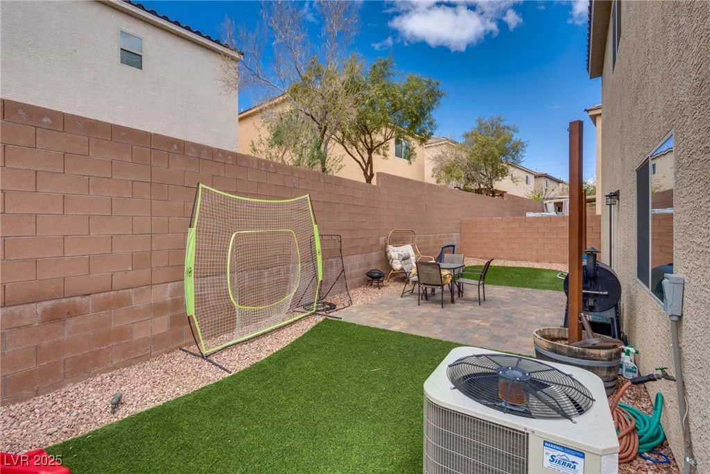 7919 Mineral Peak, Las Vegas, NV 89166