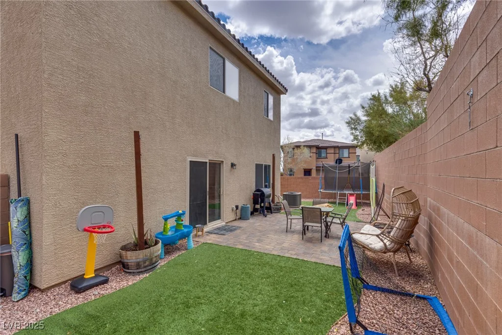 7919 Mineral Peak, Las Vegas, NV 89166