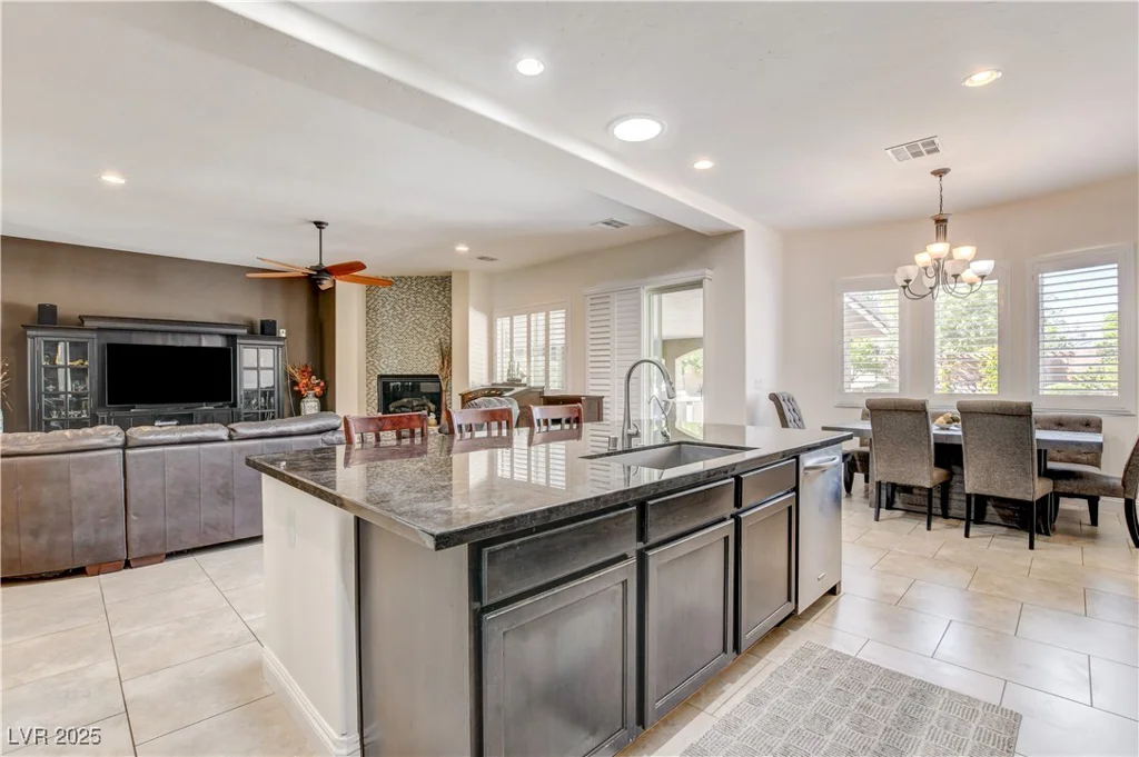 3518 Agate, Las Vegas, NV 89139