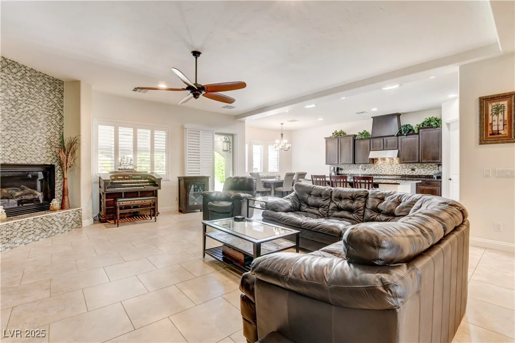 3518 Agate, Las Vegas, NV 89139
