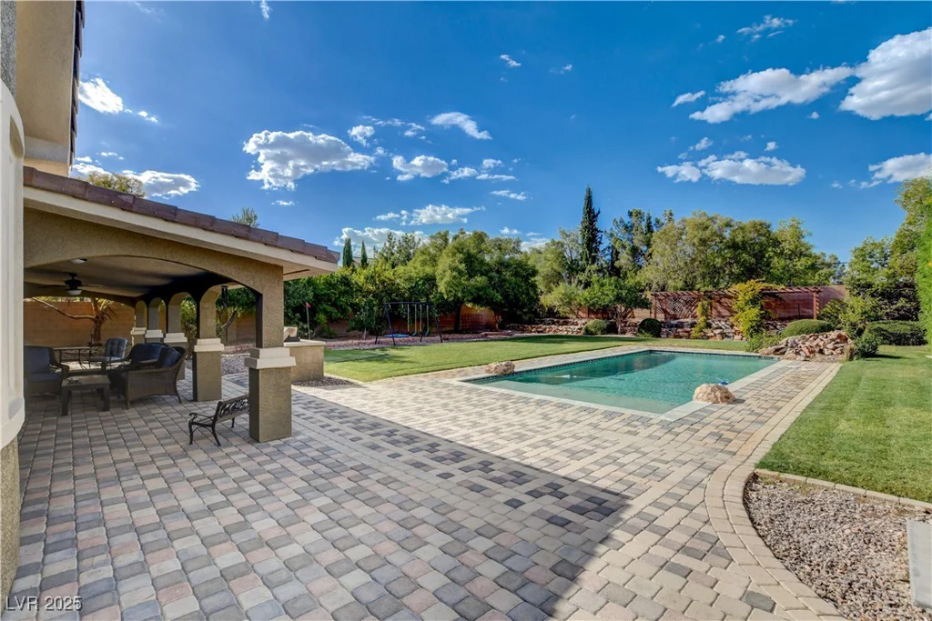 3518 Agate, Las Vegas, NV 89139