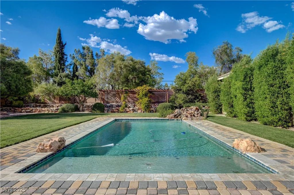 3518 Agate, Las Vegas, NV 89139