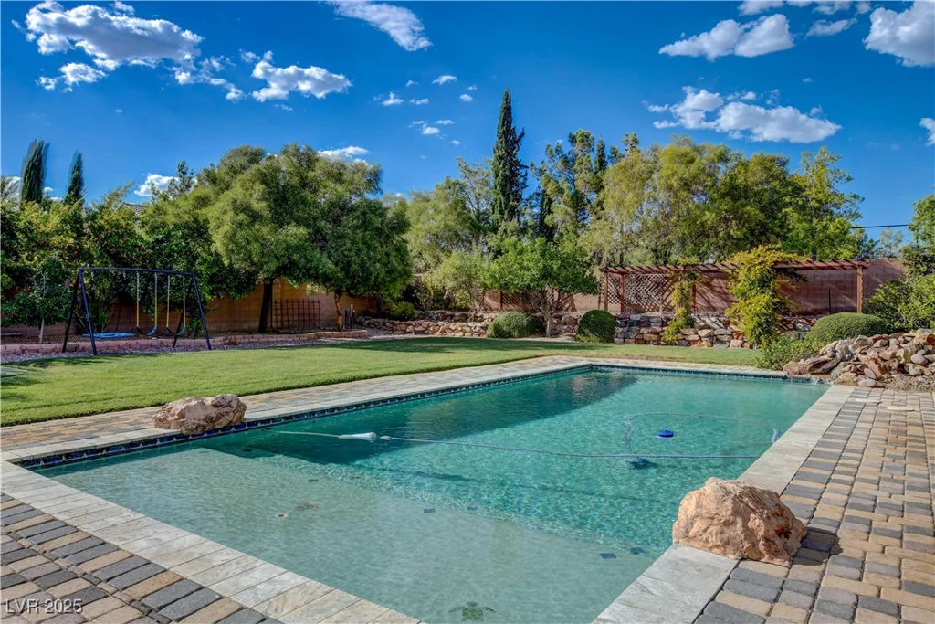 3518 Agate, Las Vegas, NV 89139