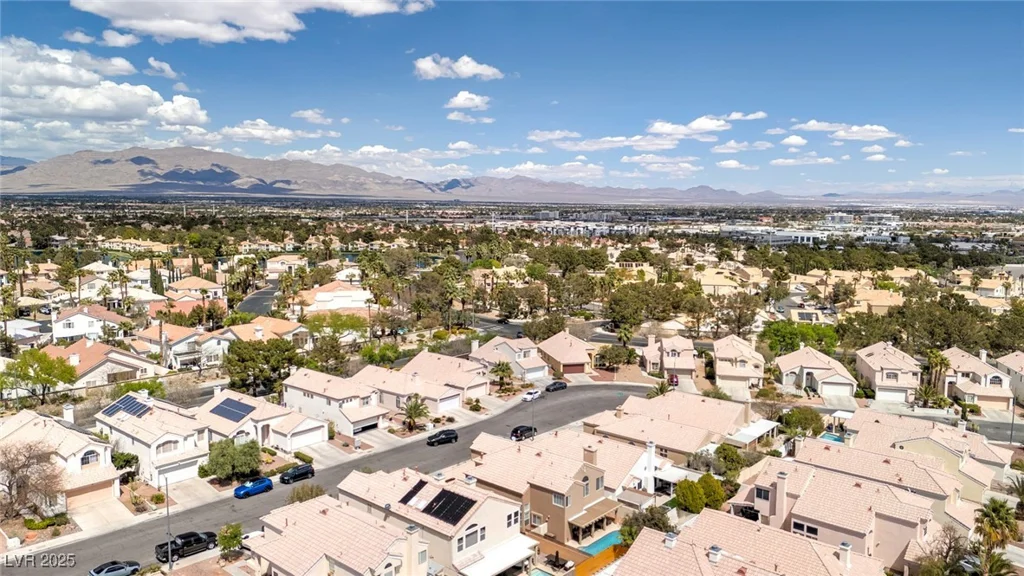 7905 Coral Point, Las Vegas, NV 89128