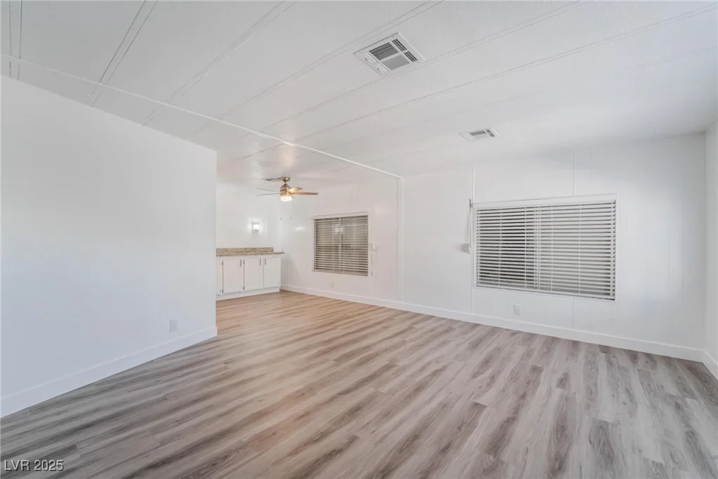 280 Sir Phillip, Las Vegas, NV 89110