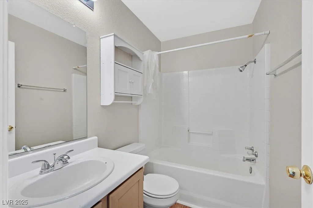 5331 Heatherbrook, Las Vegas, NV 89120