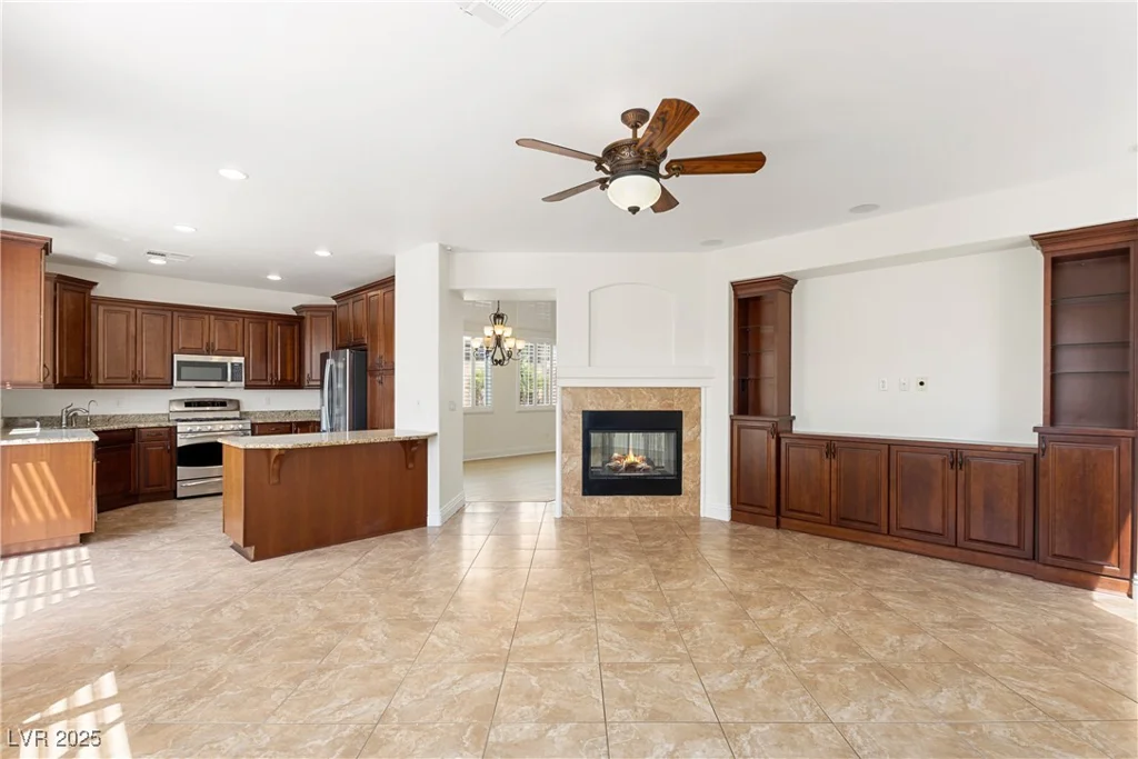 10393 Trailing Dalea, Las Vegas, NV 89135