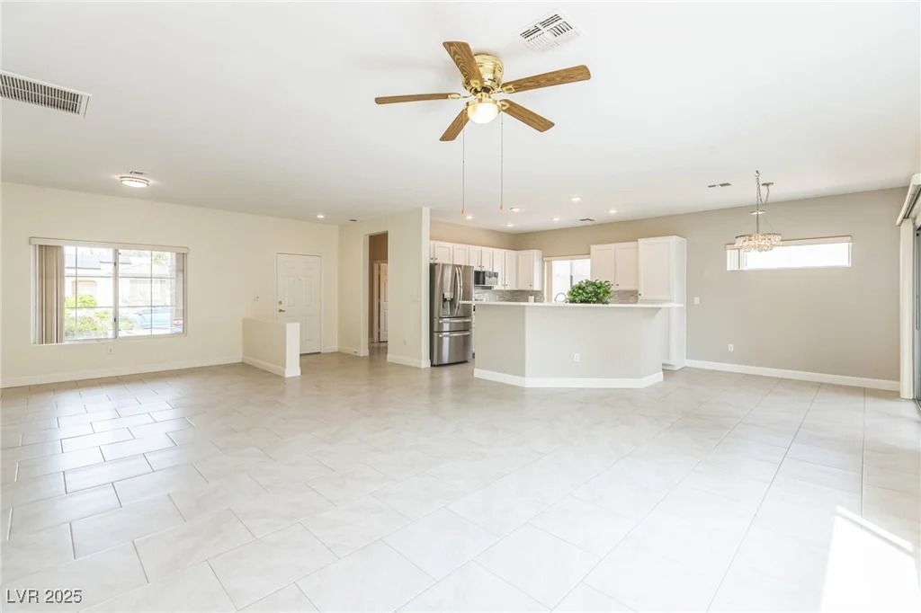 2605 Memphis, Henderson, NV 89052