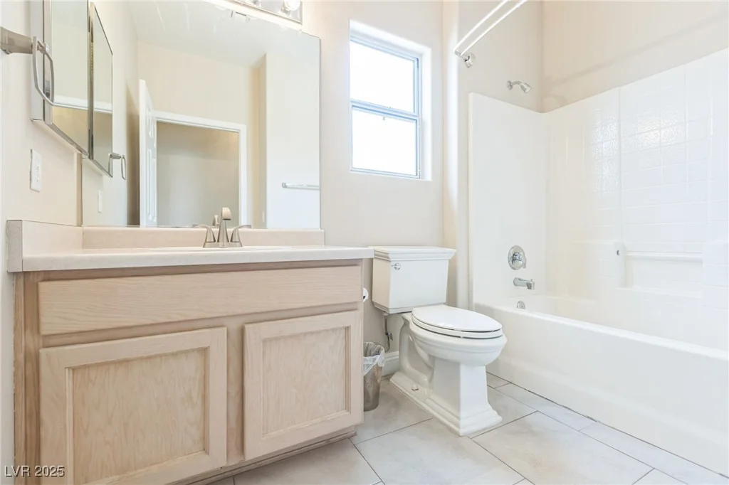 2605 Memphis, Henderson, NV 89052