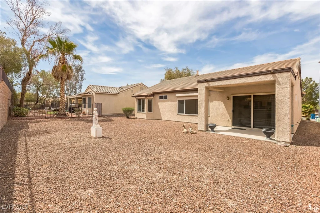 2605 Memphis, Henderson, NV 89052