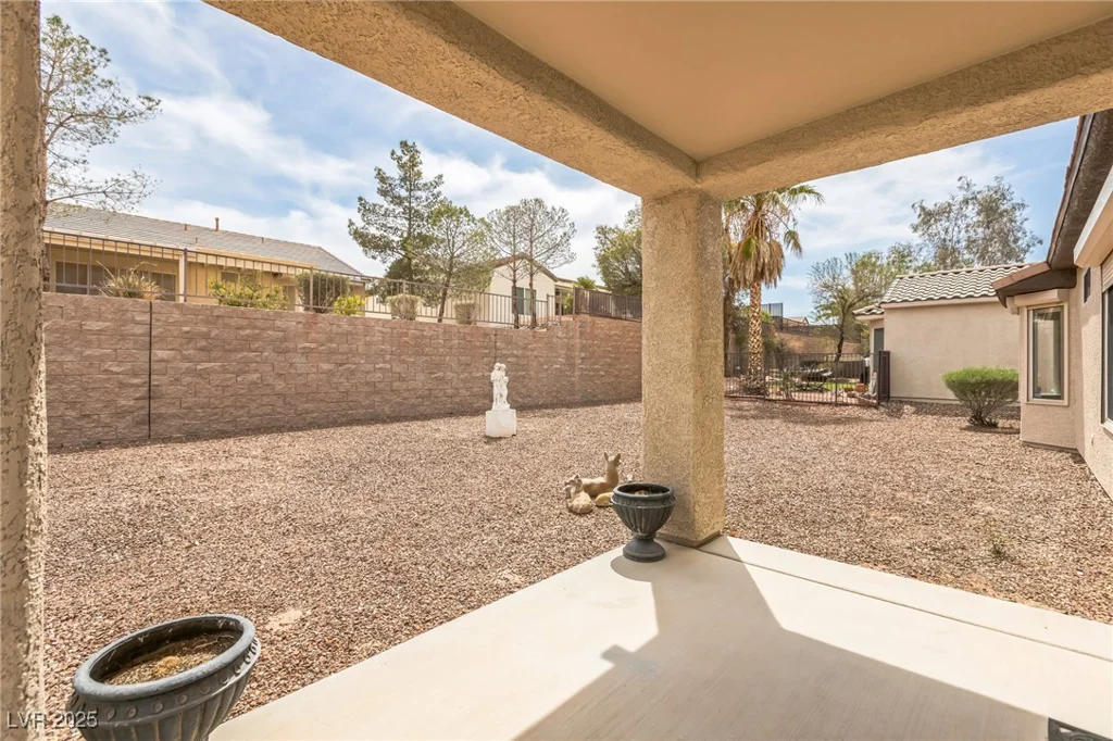 2605 Memphis, Henderson, NV 89052