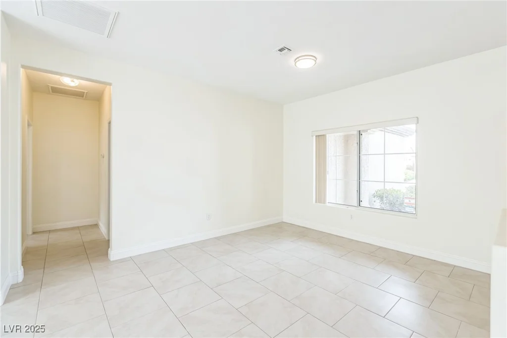 2605 Memphis, Henderson, NV 89052