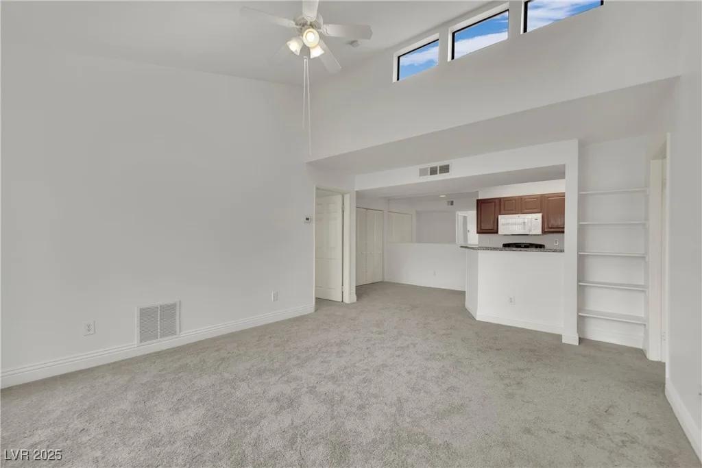 5170 Jones, Las Vegas, NV 89118