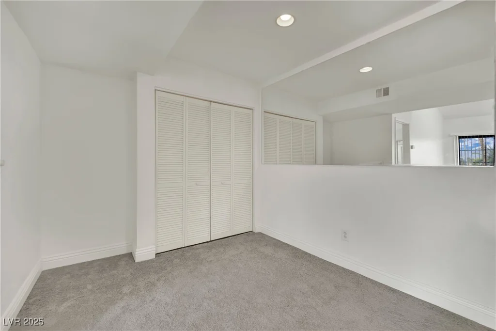 5170 Jones, Las Vegas, NV 89118