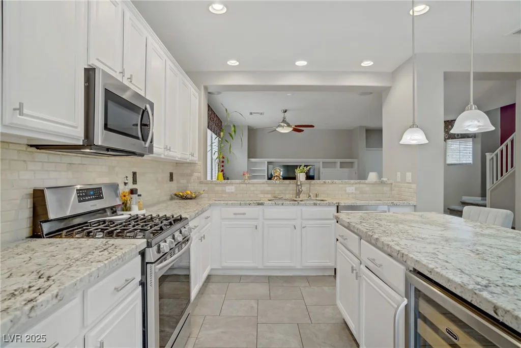 651 Penshaw Bridge, Las Vegas, NV 89178
