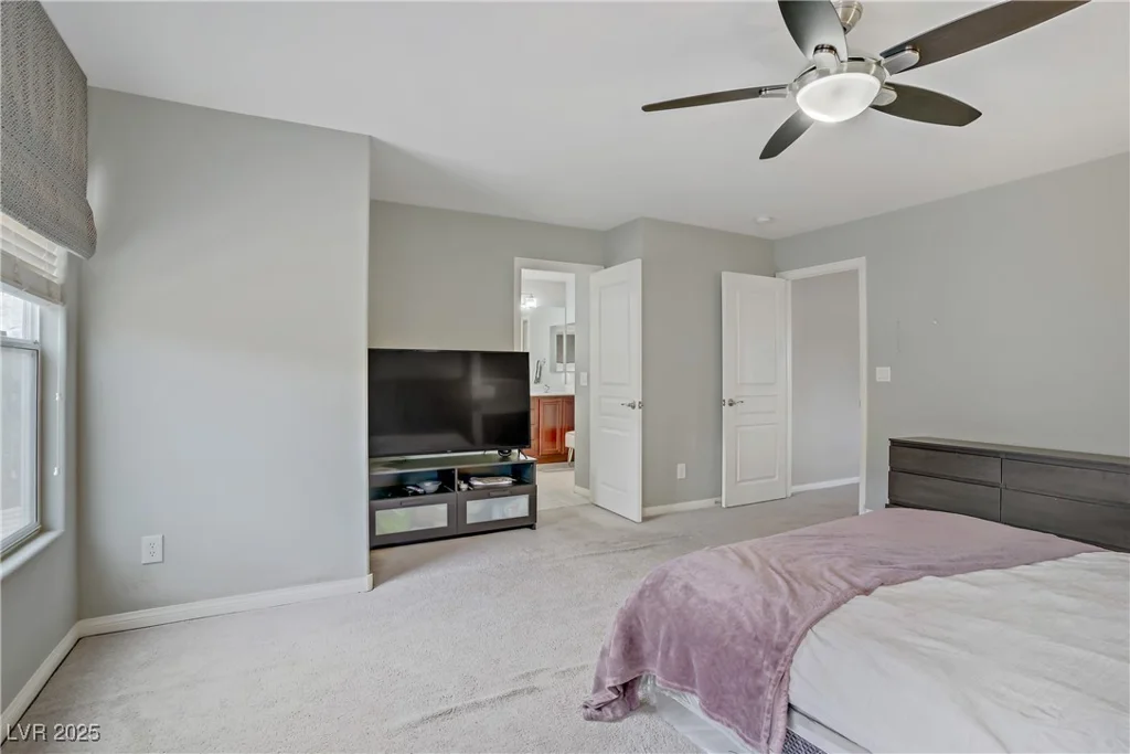 651 Penshaw Bridge, Las Vegas, NV 89178