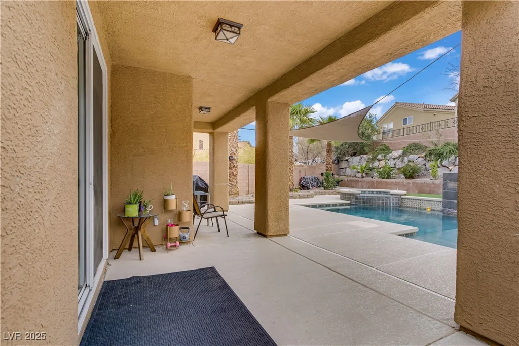 651 Penshaw Bridge, Las Vegas, NV 89178