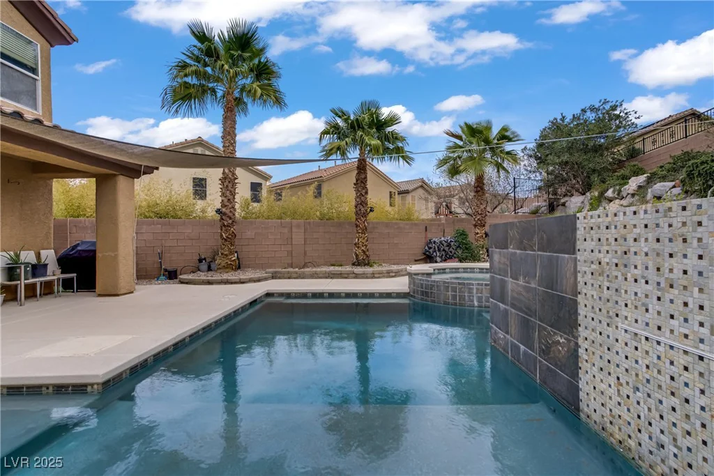 651 Penshaw Bridge, Las Vegas, NV 89178