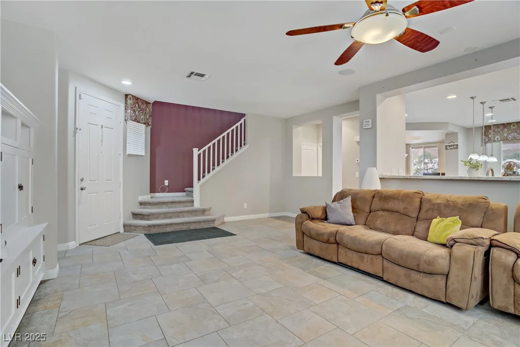 651 Penshaw Bridge, Las Vegas, NV 89178
