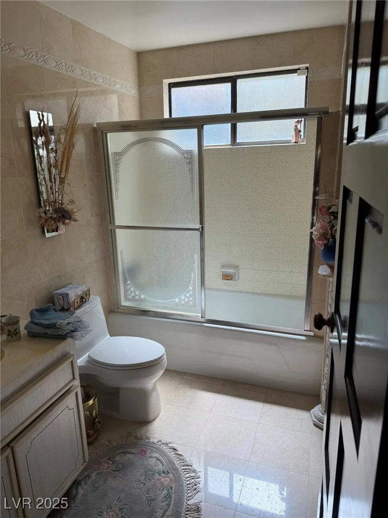 1801 Calle De Vega, Las Vegas, NV 89102