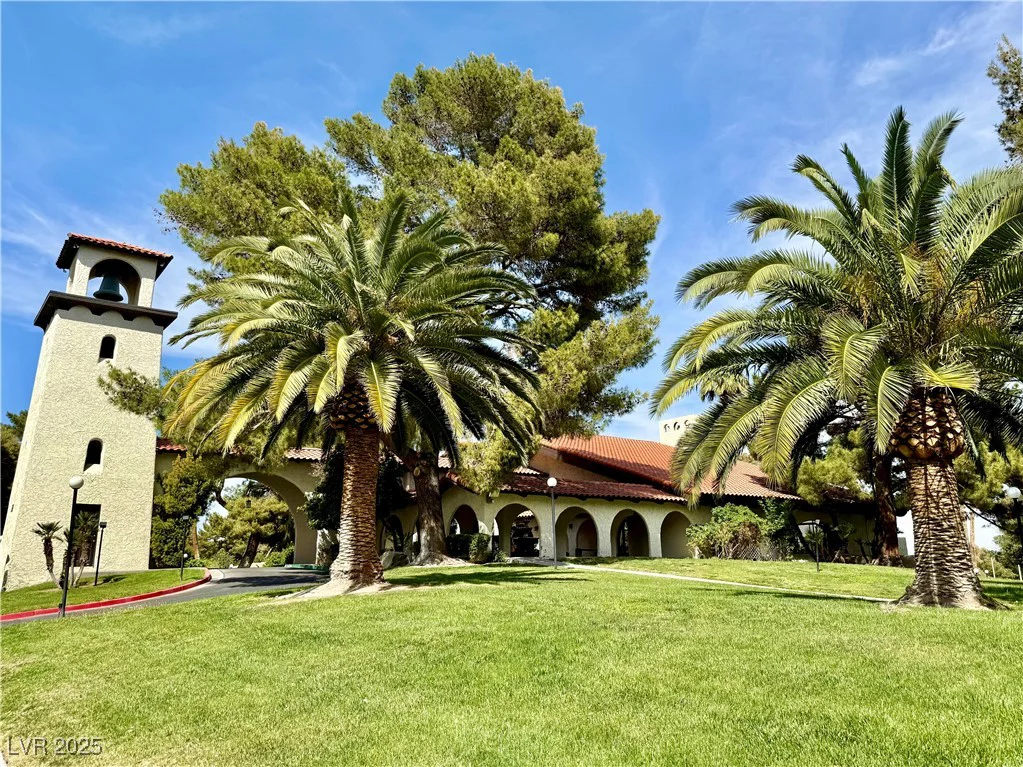 1801 Calle De Vega, Las Vegas, NV 89102
