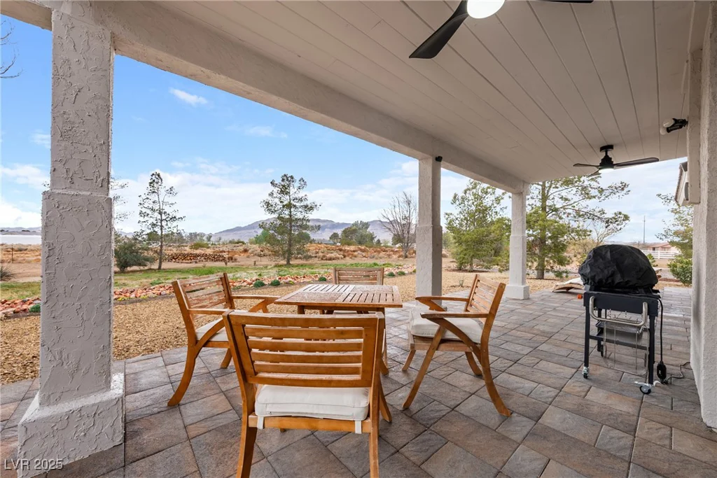 5570 Nopah Vista, Pahrump, NV 89060