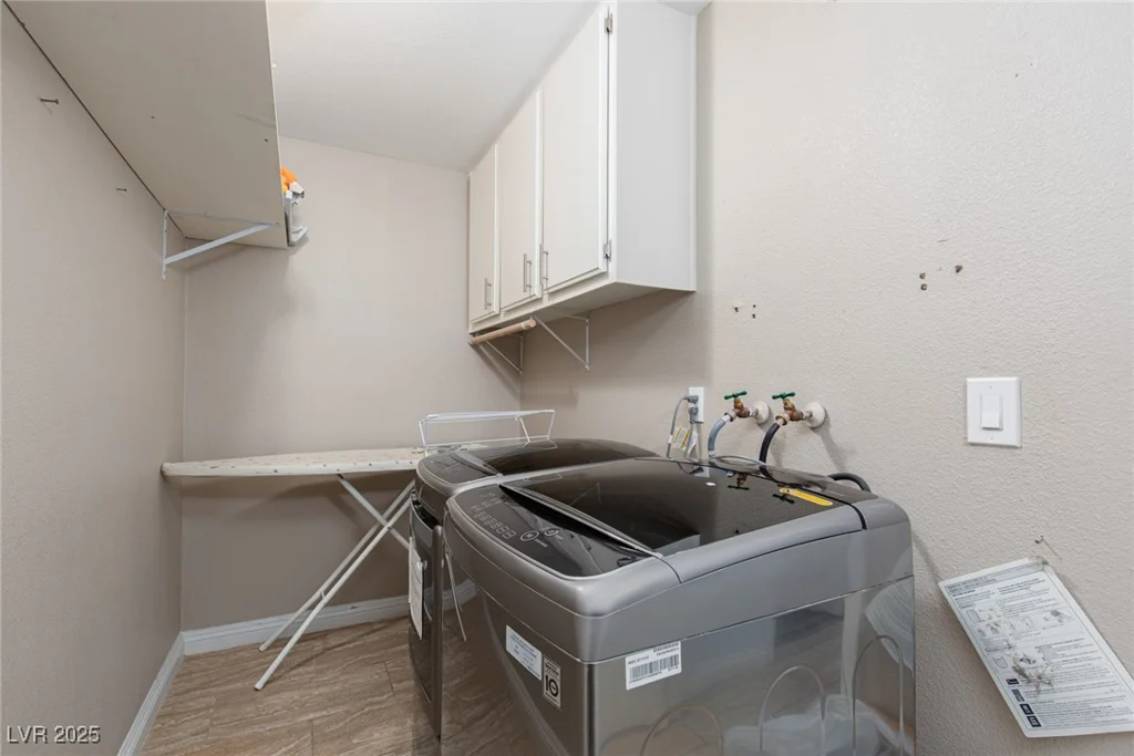 5010 Mick, Las Vegas, NV 89103