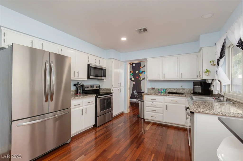 5010 Mick, Las Vegas, NV 89103