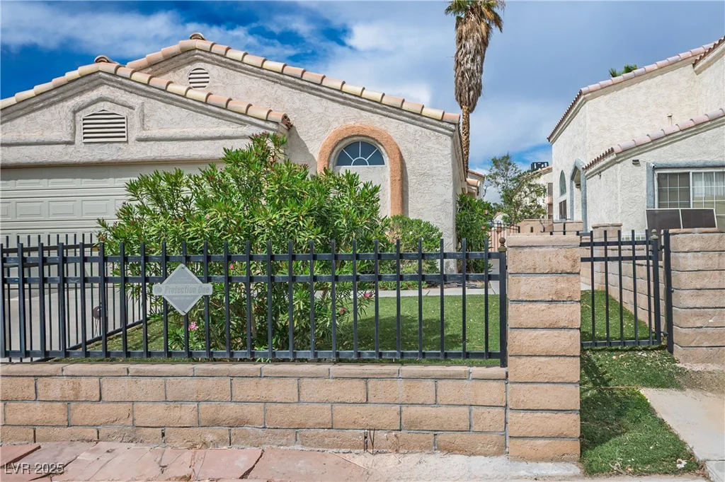 3934 Sir Payne, Las Vegas, NV 89104