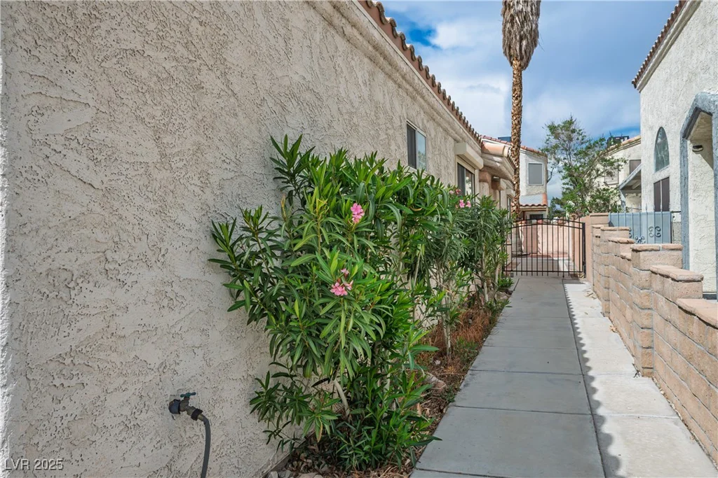 3934 Sir Payne, Las Vegas, NV 89104