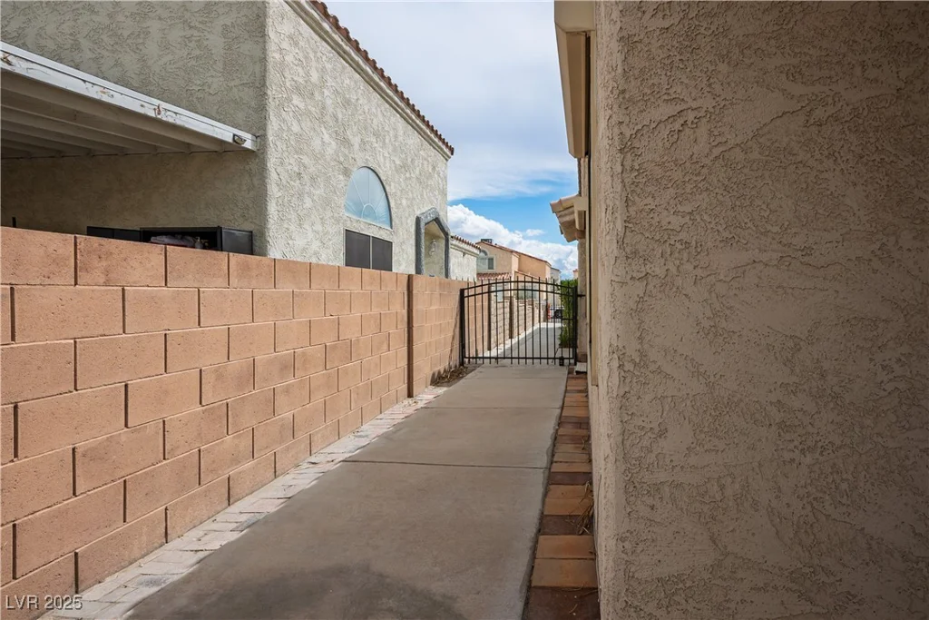 3934 Sir Payne, Las Vegas, NV 89104