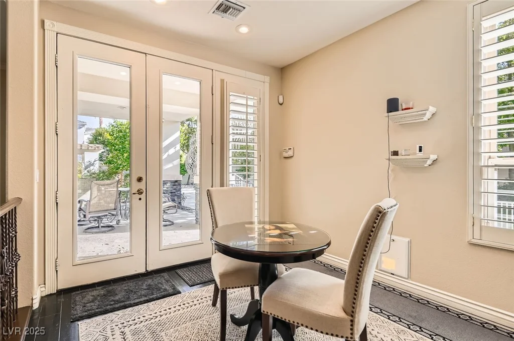 3560 Five Pennies, Las Vegas, NV 89120
