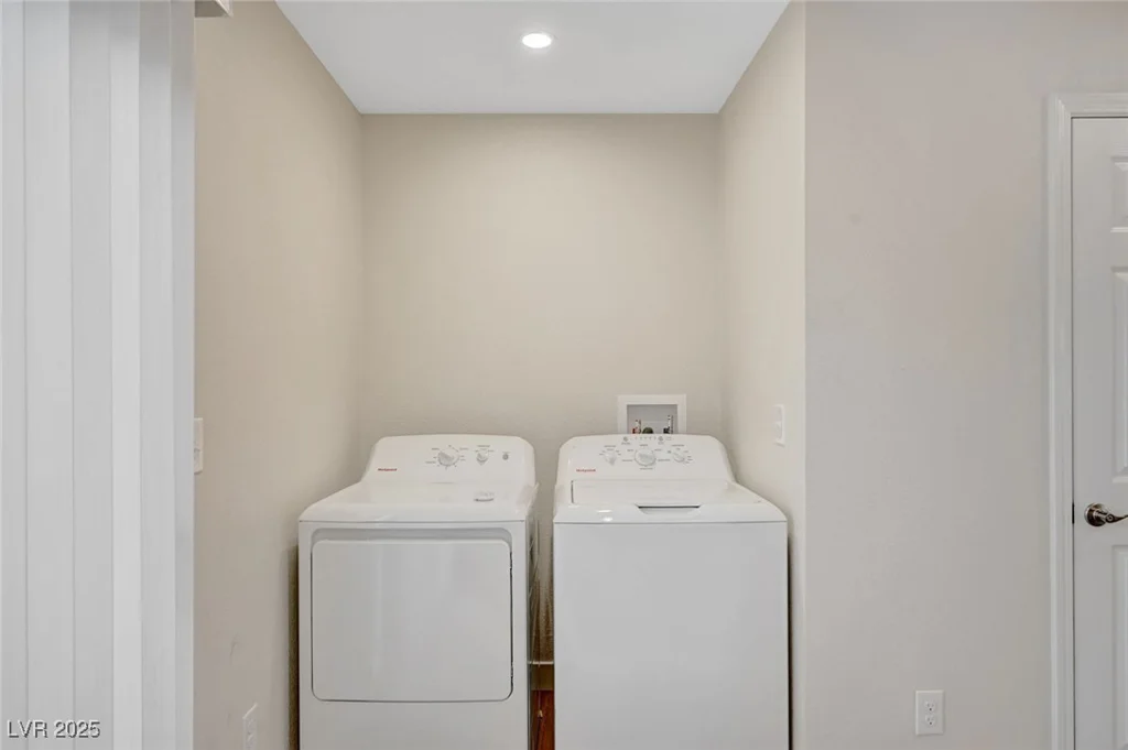 609 Greenbriar Townhouse, Las Vegas, NV 89121