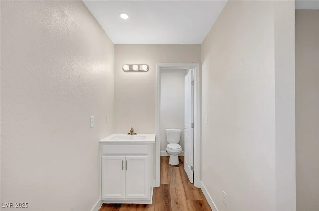 609 Greenbriar Townhouse, Las Vegas, NV 89121