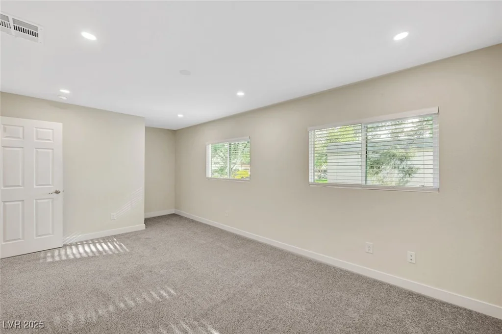 609 Greenbriar Townhouse, Las Vegas, NV 89121