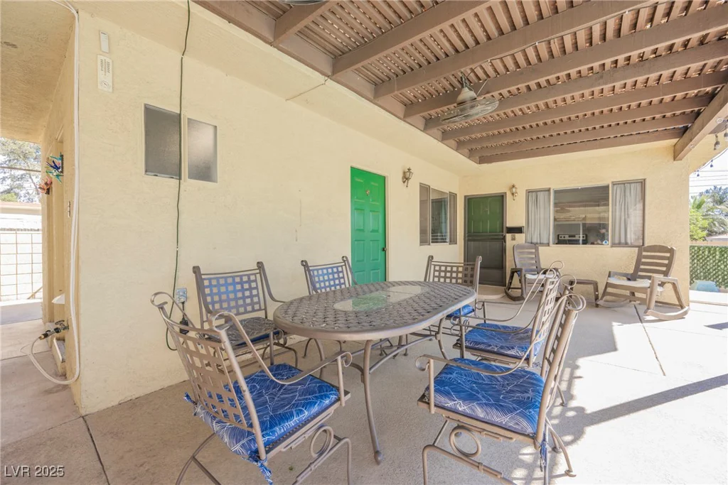 1709 Chapman, Las Vegas, NV 89104