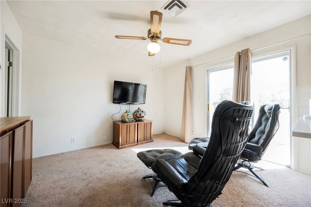 1709 Chapman, Las Vegas, NV 89104