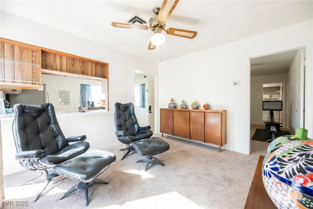 1709 Chapman, Las Vegas, NV 89104
