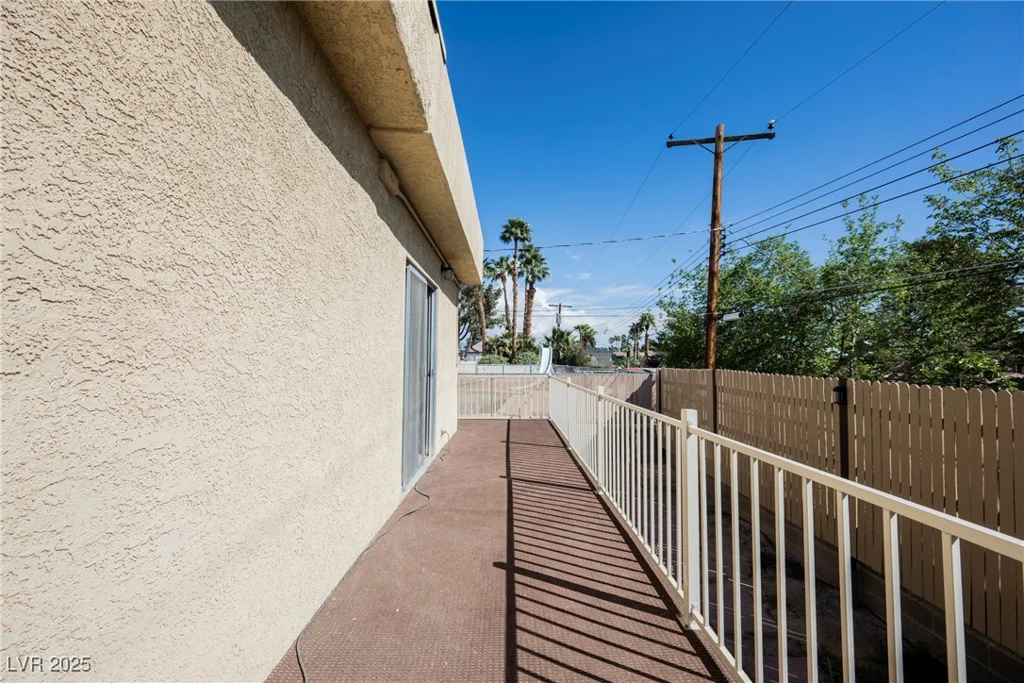 1709 Chapman, Las Vegas, NV 89104