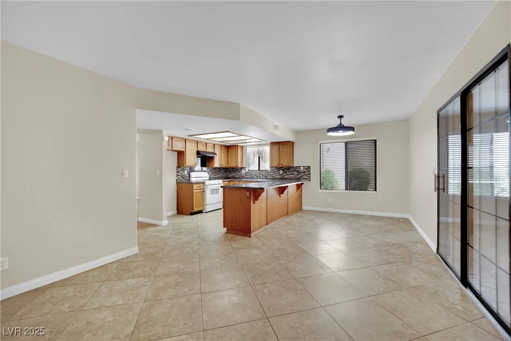 5845 Killala, Las Vegas, NV 89110