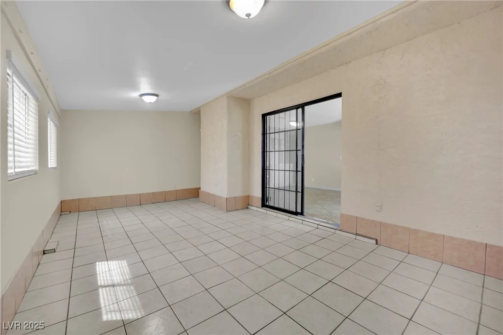 5845 Killala, Las Vegas, NV 89110
