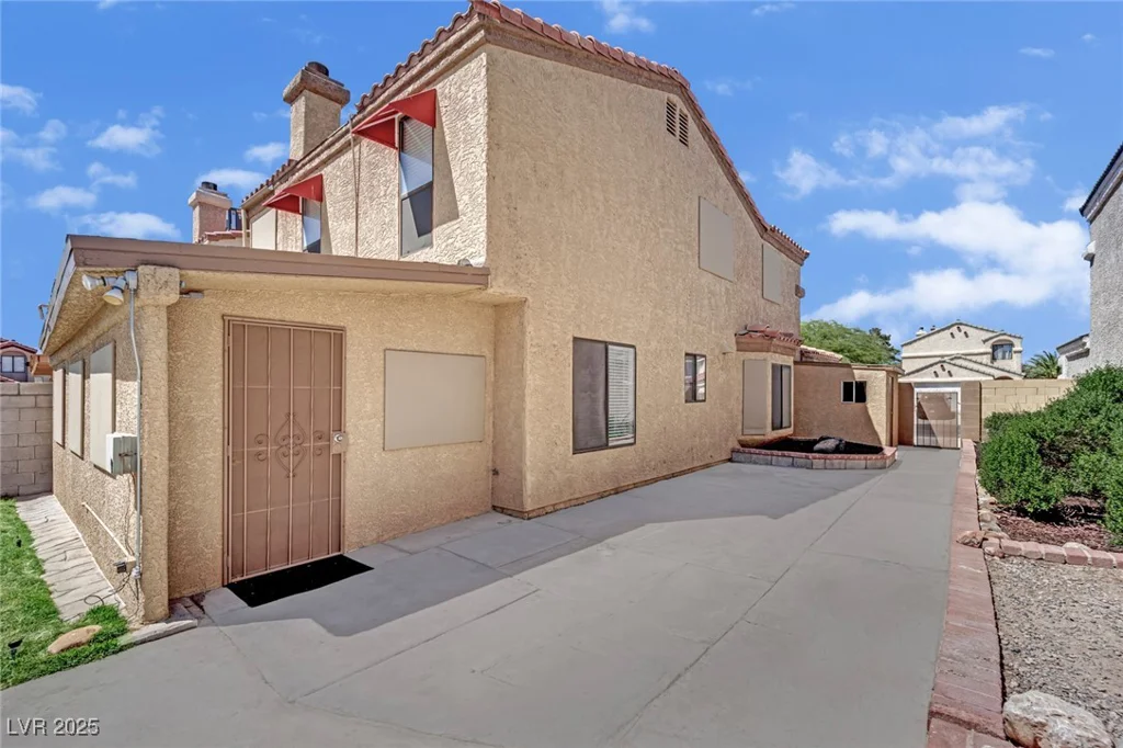 5845 Killala, Las Vegas, NV 89110