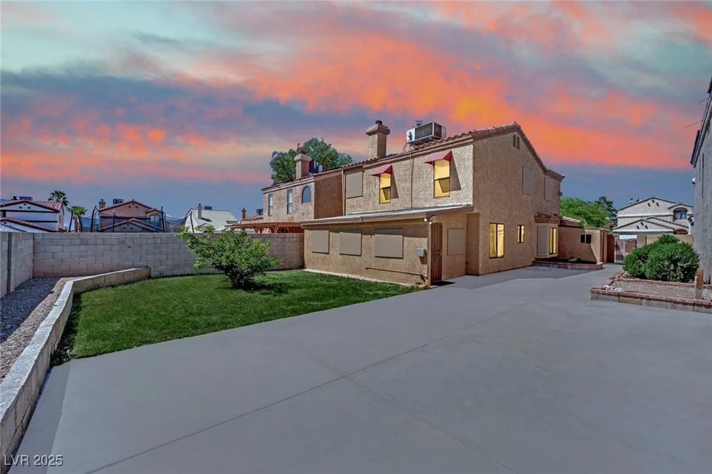 5845 Killala, Las Vegas, NV 89110