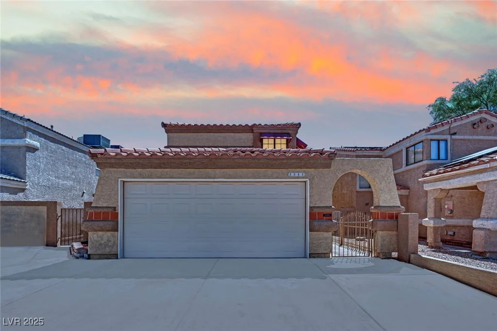5845 Killala, Las Vegas, NV 89110