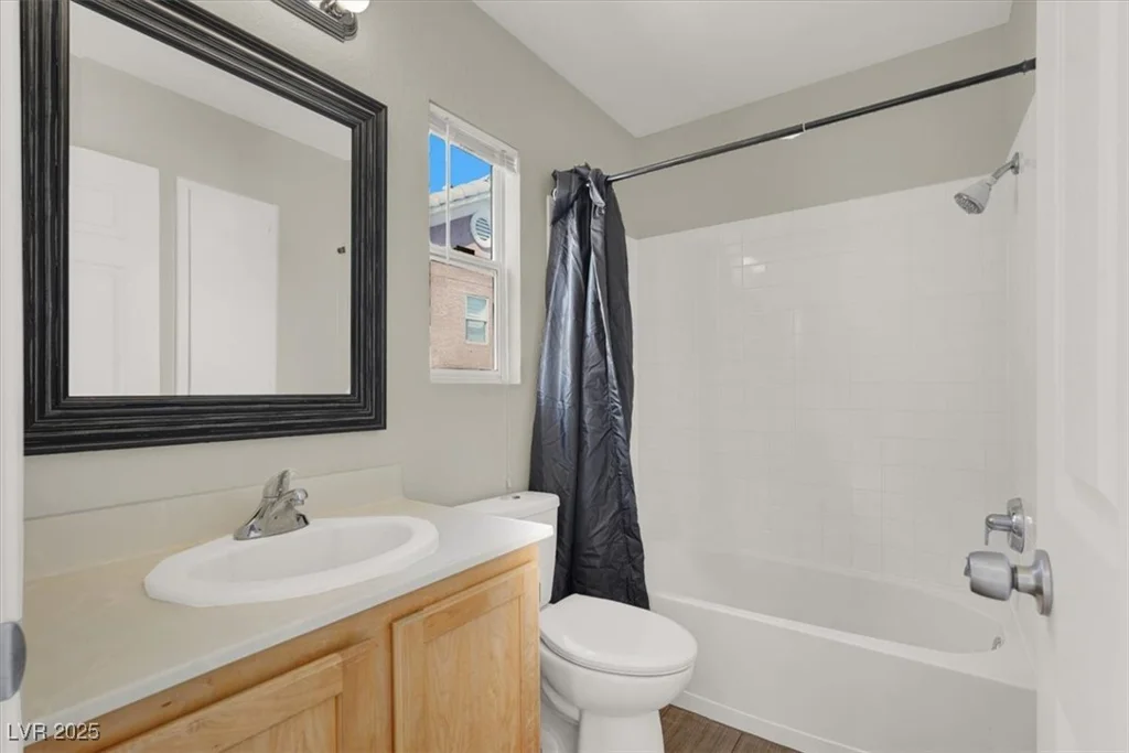 1405 Sycamore Spring, Las Vegas, NV 89128