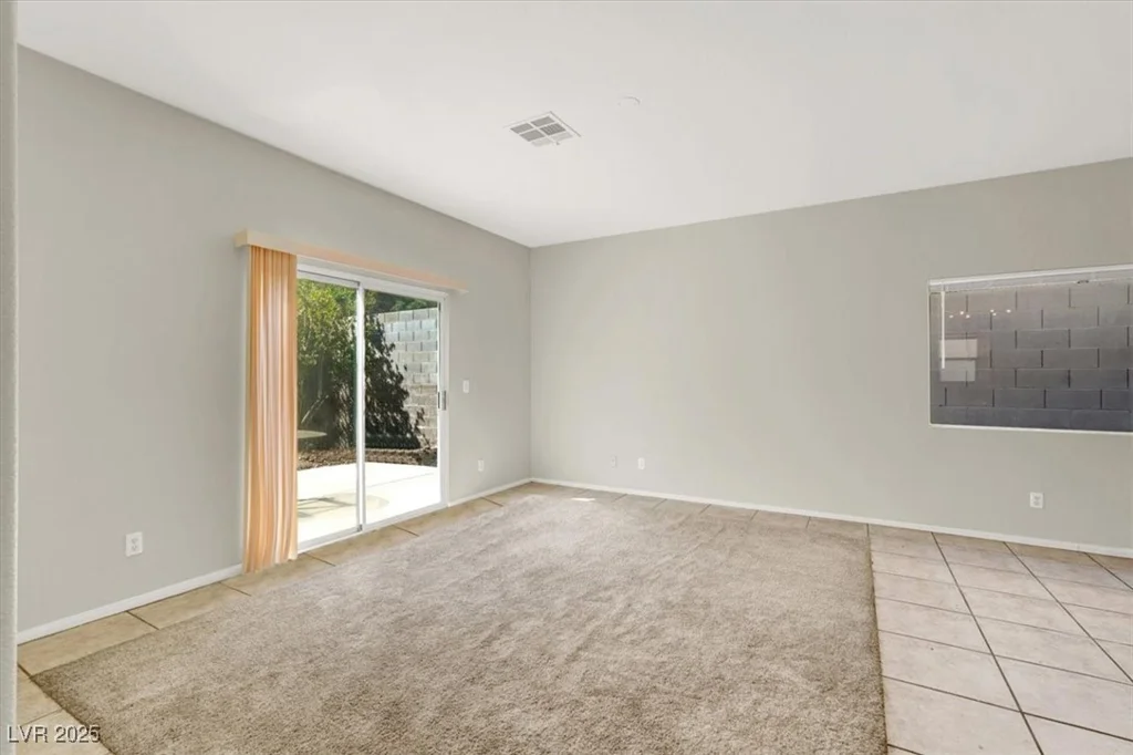 1405 Sycamore Spring, Las Vegas, NV 89128