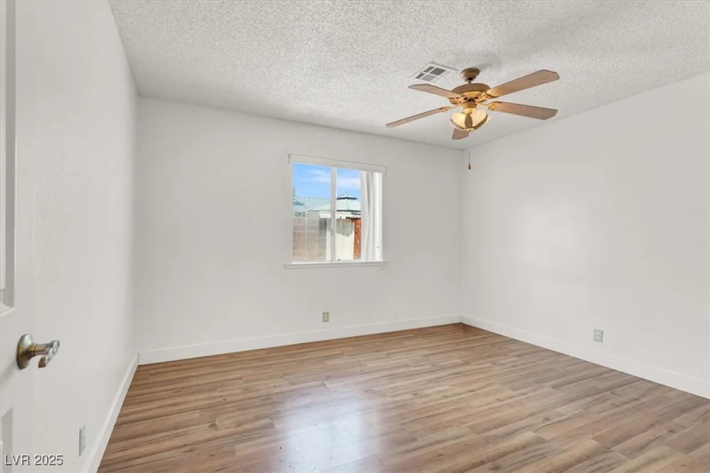 8600 Soneto, Las Vegas, NV 89117